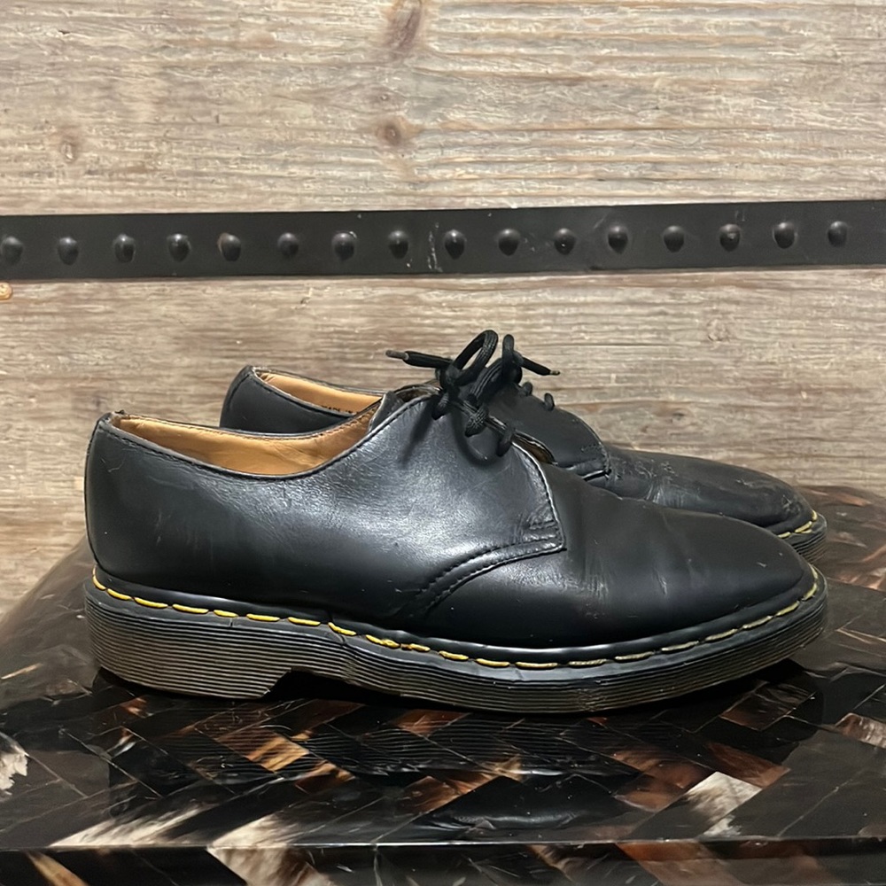 Vintage Dr Martens Oxford AW 1484